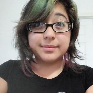 Meet your Posher, Jazmin